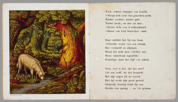 Offenes Buch mit einer Illustration eines Schafs, das in einem bewaldeten Gebiet mit Bäumen, Pflanzen und Wasser grast, begleitet von einem Text mit der Überschrift "Die Geschichte des Schafs" auf der rechten Seite.