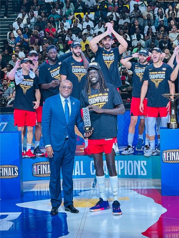 Bayern Basketballer und Alba Berlin kämpfen um Meisterschaftstitel